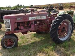 1955 Farmall 300 2WD Tractor 