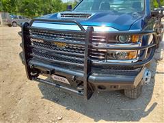 items/e4b5f8baa704ee11a81c000d3a62cc61/2017chevrolet3500pickupwith11hydrabed_b153487135d145ecb2b21aa483cd3dd4.jpg