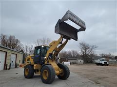 items/e4fbc58c6a68ed11a76e0003fff91796/2016caterpillar926mwheelloader_843ef11a9c1d4dd183dab1a20b00a612.jpg