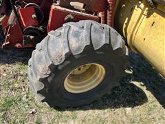 items/e518e44562d9ee11a73d0022489101eb/newholland910selfpropelledwindrower-2_1e6b2436316a4912af3463a1f8347c0f.jpg