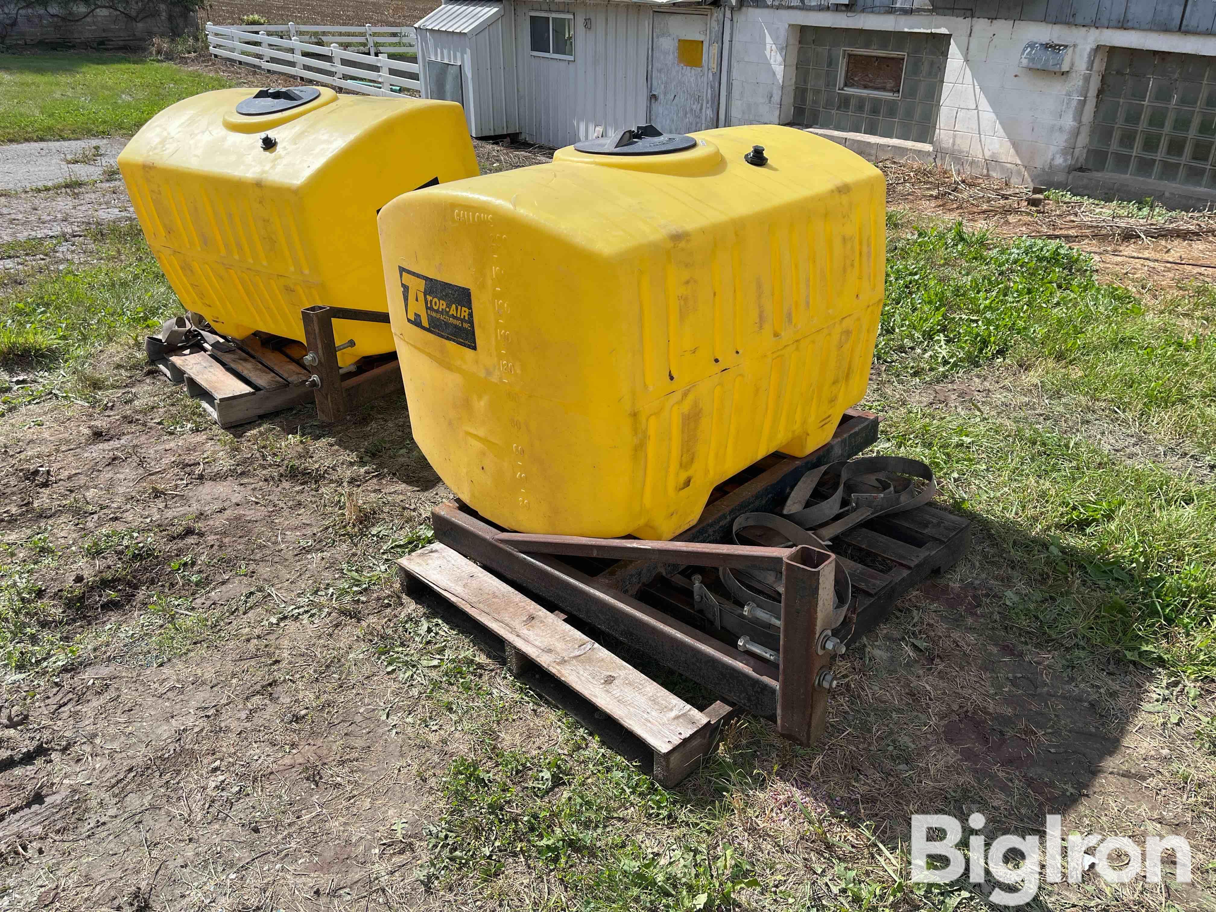 Top Air 200-Gallon Saddle Tanks 