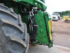 items/e58a1f2ebb24ee11a81c000d3a61103f/2017johndeere8700self-propelledforageharvester_8da27f6d74094f88a61bb52071e5f791.jpg