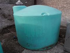 1550-Gallon Poly Water Tank 