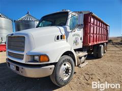 1996 Ford Louisville L8000 T/A Grain Truck 