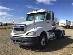 2007 Freightliner Columbia 120 T/A Truck Tractor 