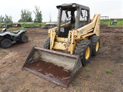 Gehl SXT4835 Skid Steer W/70" Bucket 