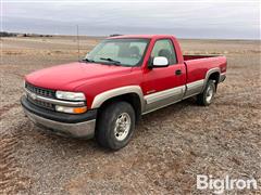 2000 Chevrolet Silverado 2500 4x4 Pickup 