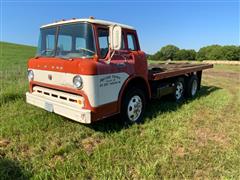 1967 Ford C600 T/A Flatbed Truck 