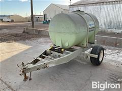 600-Gallon S/A Poly Tank Nurse Trailer 