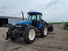 2000 New Holland TV140 4WD Tractor 