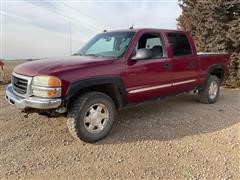 2005 GMC Sierra 1500 4x4 Crew Cab Pickup 