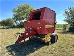 1995 New Holland 650 Round Baler 