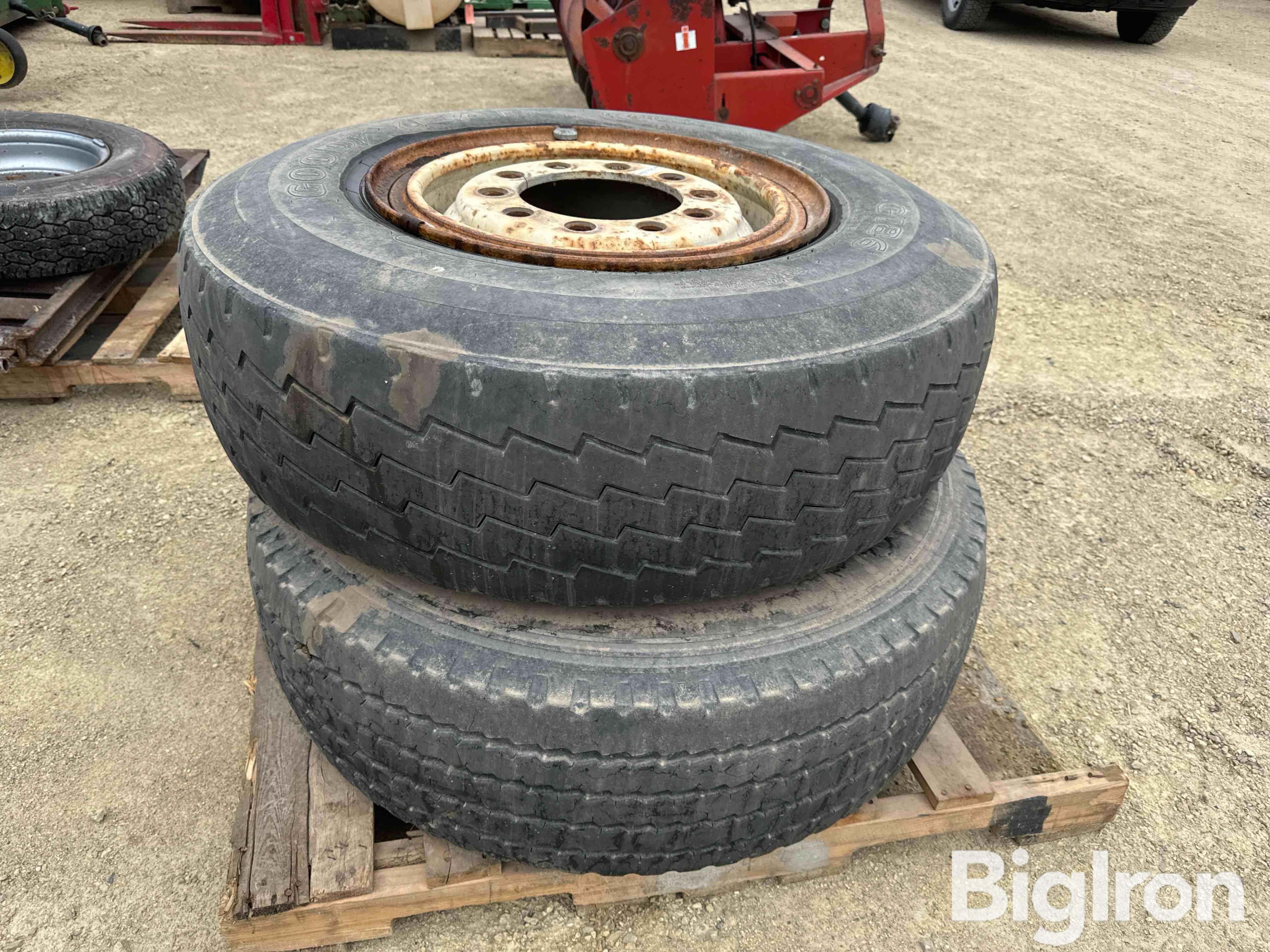 14/80R20 Tires & Rims 