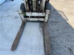 items/e6f8f5f5763dee11a81c0022488cca71/clarkg500y606000lbforklift_f13bd352a8ae44d6b9ac3331084b6514.jpg