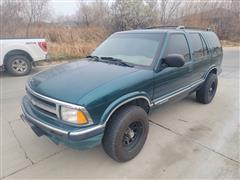 1996 Chevrolet Blazer 4x4 SUV 