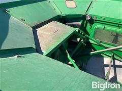 items/e77df35e490ef0119d476045bd488df1/1992-john-deere-9500-combine_059c494098a94dab8387433d364b6b4d.jpg