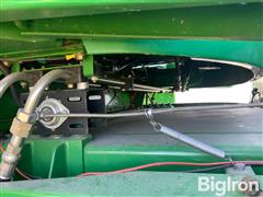 items/e77df35e490ef0119d476045bd488df1/1992-john-deere-9500-combine_0f9a0aa3a440415ca24dd0ed20a9f272.jpg