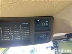 items/e77df35e490ef0119d476045bd488df1/1992-john-deere-9500-combine_550d7d95806b413ca16a455ac9423a00.jpg