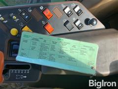 items/e77df35e490ef0119d476045bd488df1/1992-john-deere-9500-combine_9ff14f0ff207460782529bf49ff2a5e4.jpg