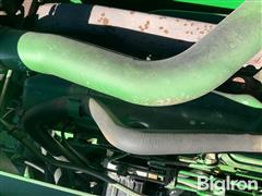 items/e77df35e490ef0119d476045bd488df1/1992-john-deere-9500-combine_d4cc620bf98a42ddbe613e2d1f00254a.jpg