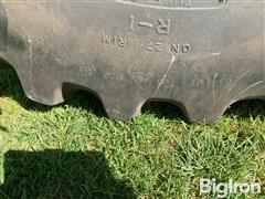 items/e77df35e490ef0119d476045bd488df1/1992-john-deere-9500-combine_d9bd983d84944669bba51857ab056a9c.jpg