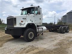 2000 Volvo ACL66 6x6 Cab & Chassis 