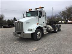 2012 Kenworth T800 T/A Day Cab Truck Tractor 