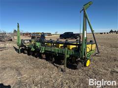 John Deere 7300 MaxEmerge 2 8R30 Planter 