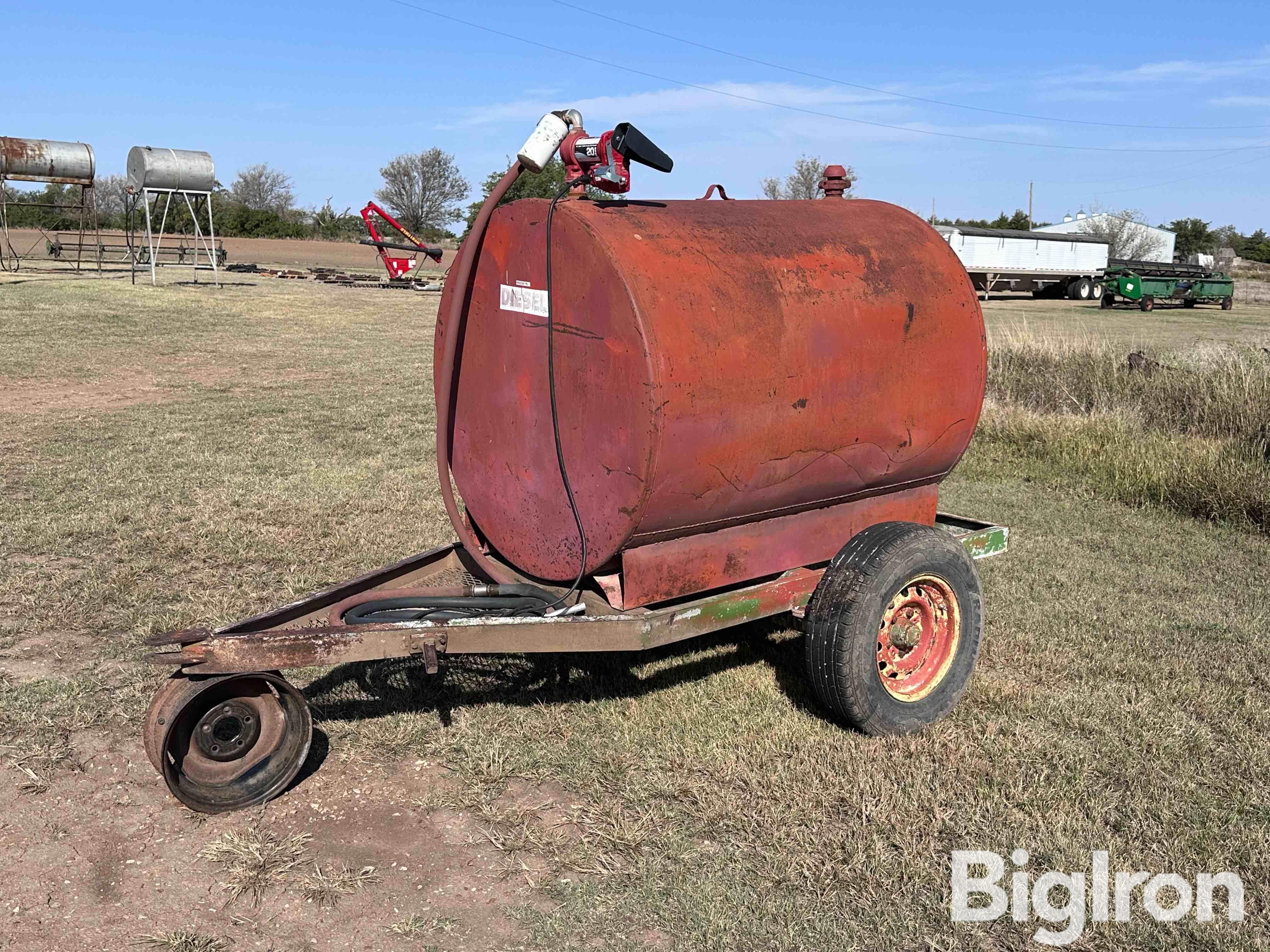 500-Gallon S/A Fuel Trailer 