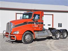 2013 Kenworth T660 T/A Day Cab Truck Tractor 