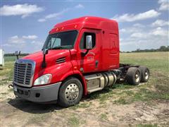 2012 Freightliner Cascadia 113 T/A Truck Tractor 