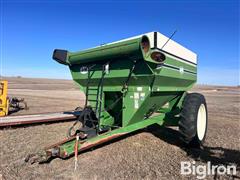 J&M 525-14 Grain Cart 