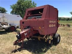 New Holland 664 Baler 