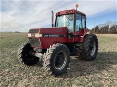 1992 Case IH 7110 MFWD Tractor 