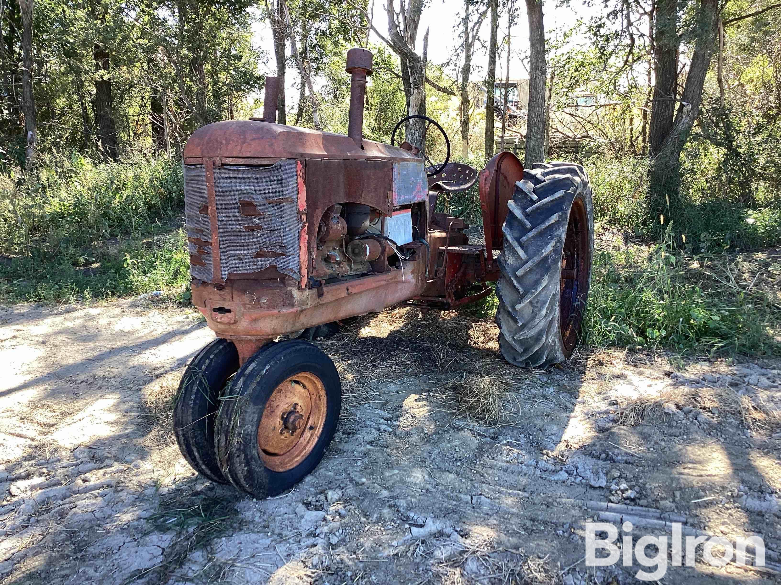 Massey Harris Super 101 2WD Tractor 