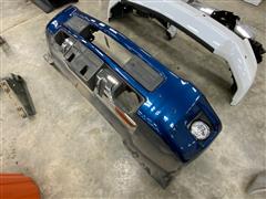 2017 Chevrolet 2500 Front Bumper Assembly 