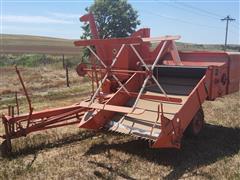 Allis-Chalmers All Crop 60 Pull-Type Harvester 