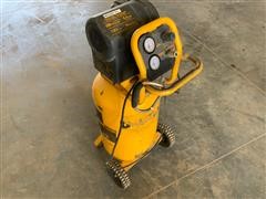 Dewalt 15 Gallon Air Compressor & Hose Reel 