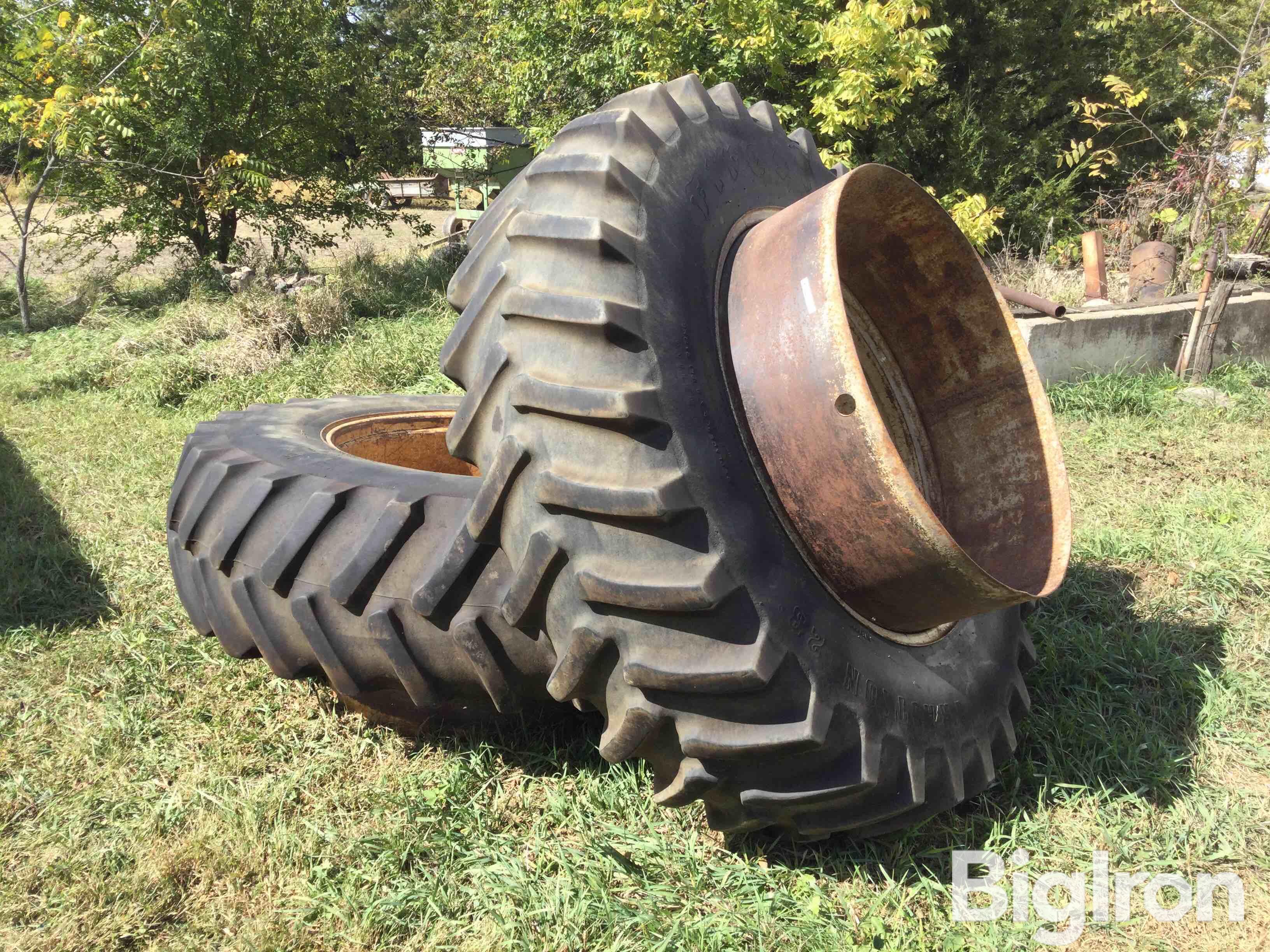 Firestone 18.4 R38 Mounted Duals 