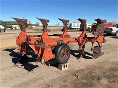 Massey Ferguson 570 5-Bottom Roll-Over Plow 