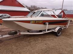 1978 Newman Fiberglass Outboard Motor Boat & Accessories 