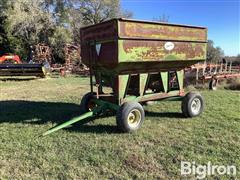 United Farm Tools Gravity Wagon 