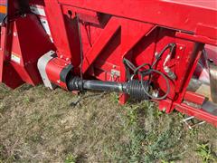 items/e8ab81cc83414485a328825fe3b8794f/caseih3206cornheader-3_545ba8132e2d4439a63e35e6d203c9da.jpg