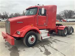 2000 Kenworth T800 Aerocab T/A Truck Tractor 