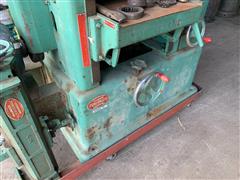 items/e8cbba6edf17ef11989a000d3ad43525/powermatic160plainer_05a6f7599d894211979198534fd71589.jpg