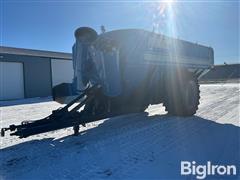 2013 Kinze 1300 Grain Cart 