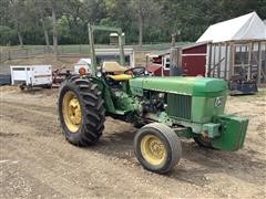 1977 John Deere 2040 2WD Tractor 