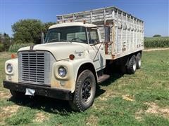 1966 International 1800 T/A Grain Truck 