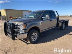 2020 Ford F350 XLT Super Duty 4x4 Extended Cab Flatbed Pickup W/HydraBed 