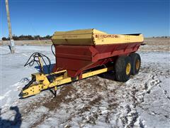 New Holland 306 T/A Manure Spreader 